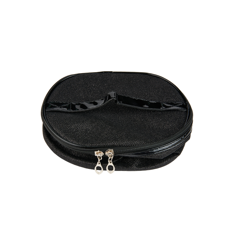 Косметичка Accessories Черная 20х15х12 см 1 шт