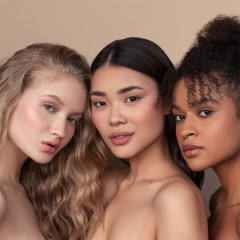 Тональное средство Elian Russia Silk Obsession Foundation т.14 Latte 35 мл