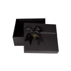 Коробка подарочная Accessories PLM33086 19,5*17,5*8 см 1 шт