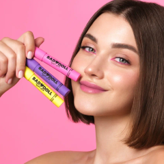 Бальзам-тинт для губ Belor Design Bad Doll 2,1 г