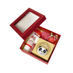 Подарочный набор Эстетическое Ателье Яркий праздник 4 пр