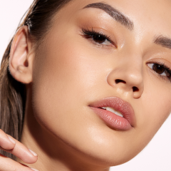 Пудра компактная Stellary Pressed Powder Soft Matte т.02 Розово-бежевый 7 г