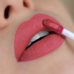 Блеск для губ Belor Design Smart Girl Million Kisses т203 Сахарный имбирь 4 г