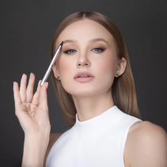 Маркер для бровей Belor Design Microblade Effect т20 Блонд 1,1 г